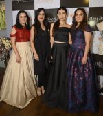 Karisma Kapoor at Amy Billimoria and Zevadhi Jewels launch on 22nd Aug 2016